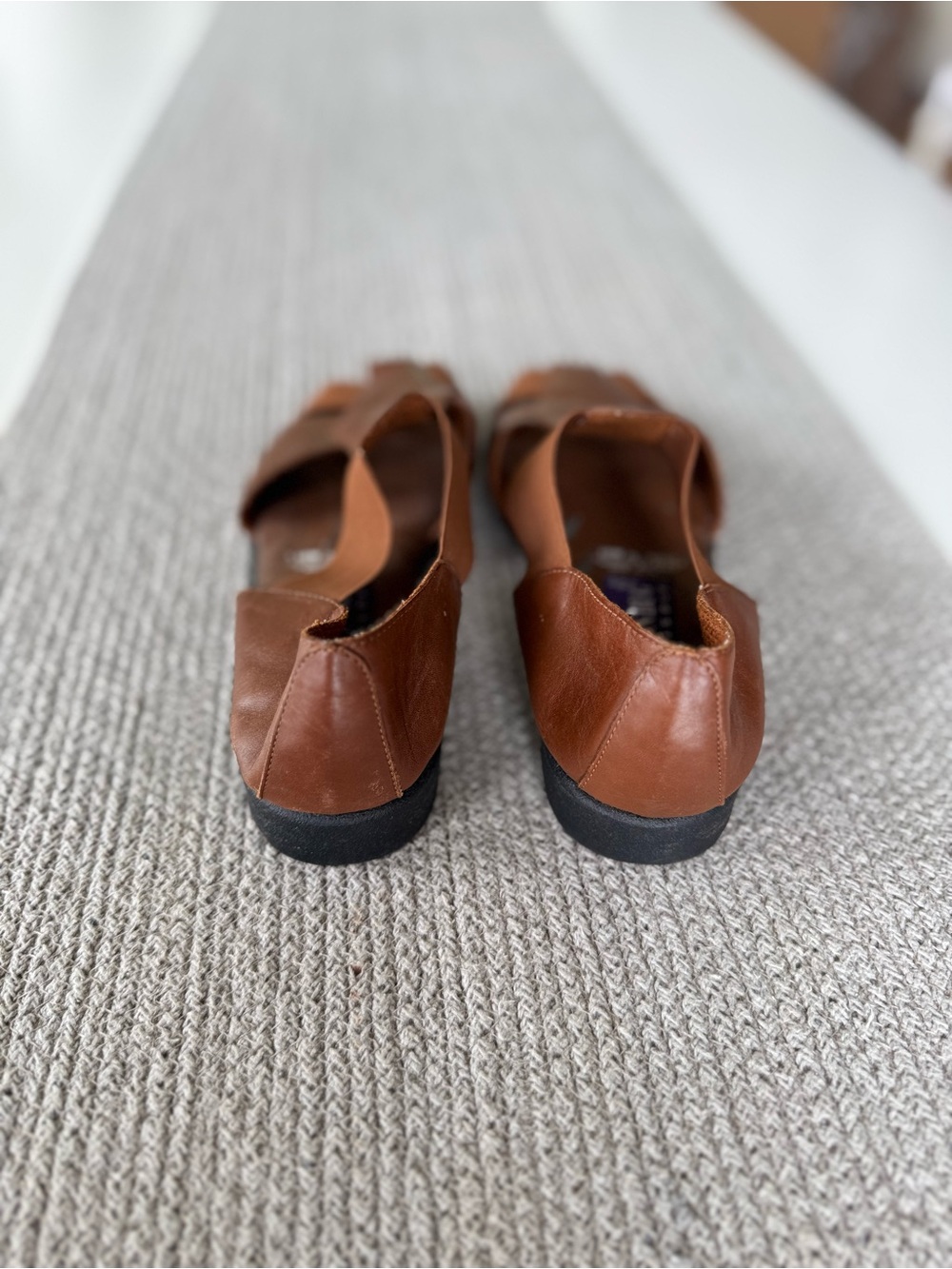 Vintage 90’s Fashion Bug Brown Leather Woven Slip On Flats Sandals Sz 10 - Picture 4 of 7